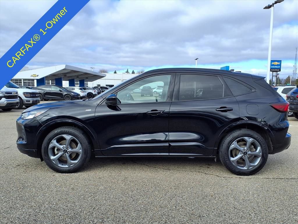 Used 2023 Ford Escape ST-Line Select w/ Tech Pack #2 image 9