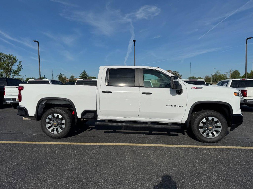 Certified 2024 Chevrolet Silverado 2500 Custom w/ Custom Value Package AWD/4WD image 1