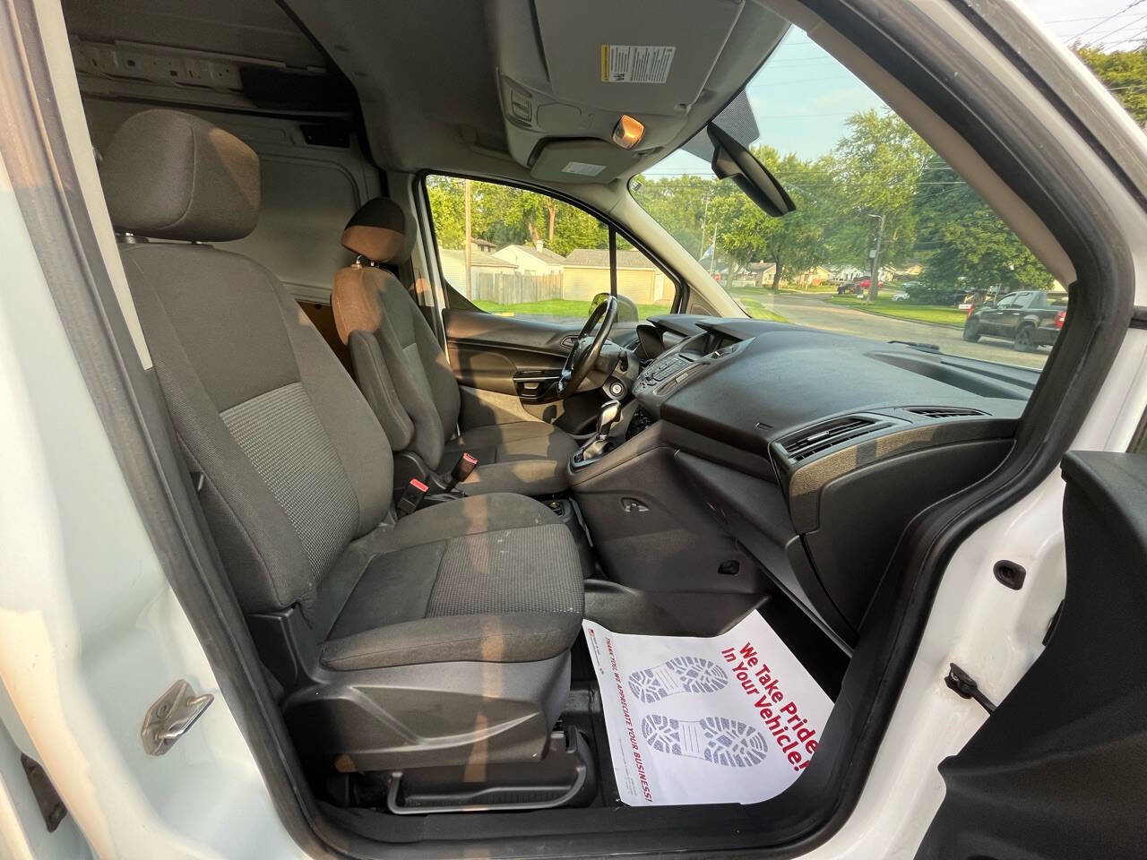 Used 2018 Ford Transit Connect XL image 22