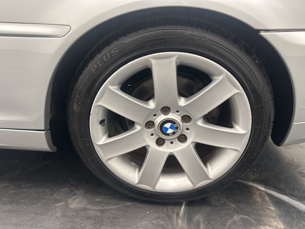 Used 2002 BMW 325Ci Convertible image 24