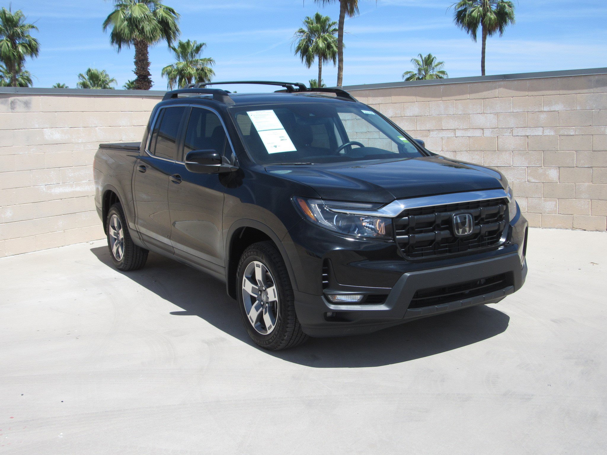 Used 2025 Honda Ridgeline RTL image 2