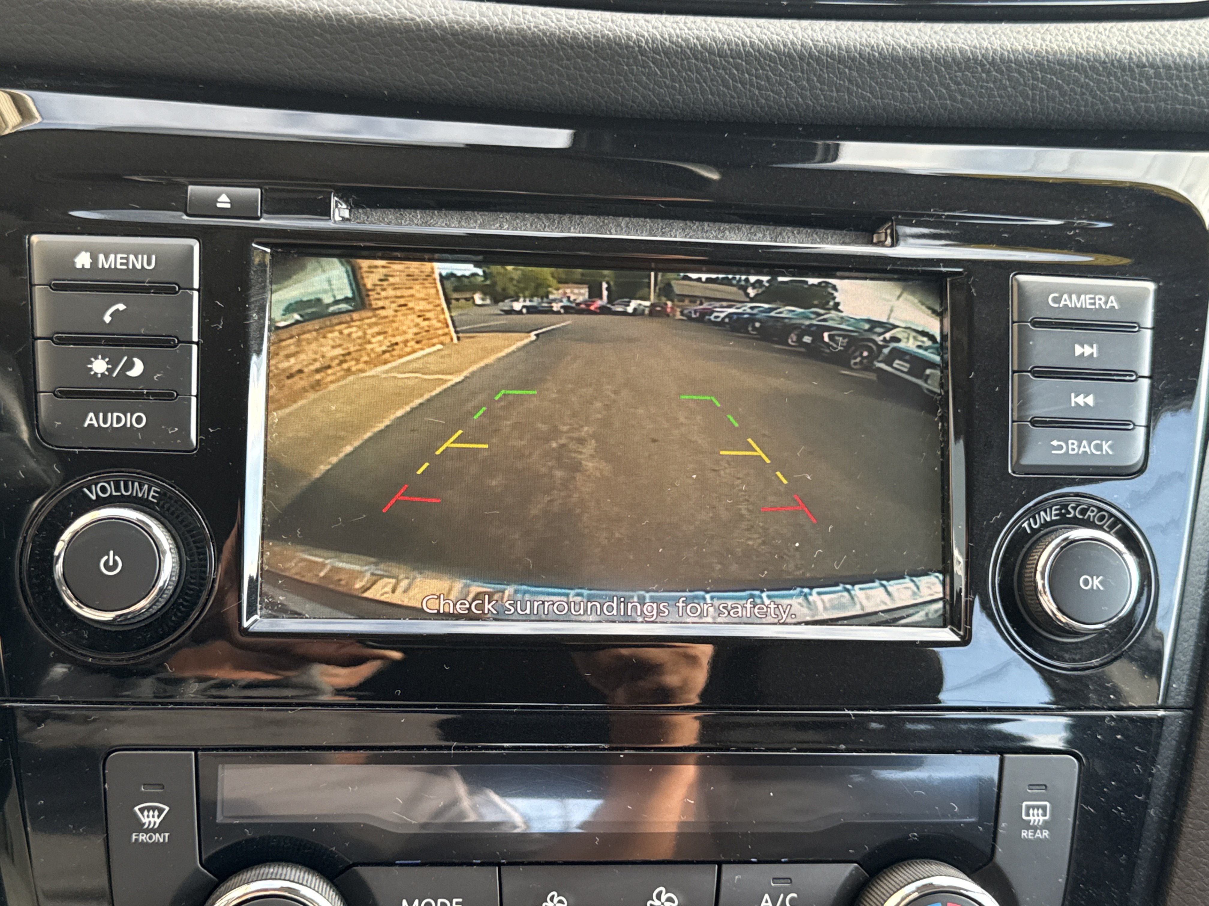 Used 2021 Nissan Rogue Sport SV AWD/4WD image 21