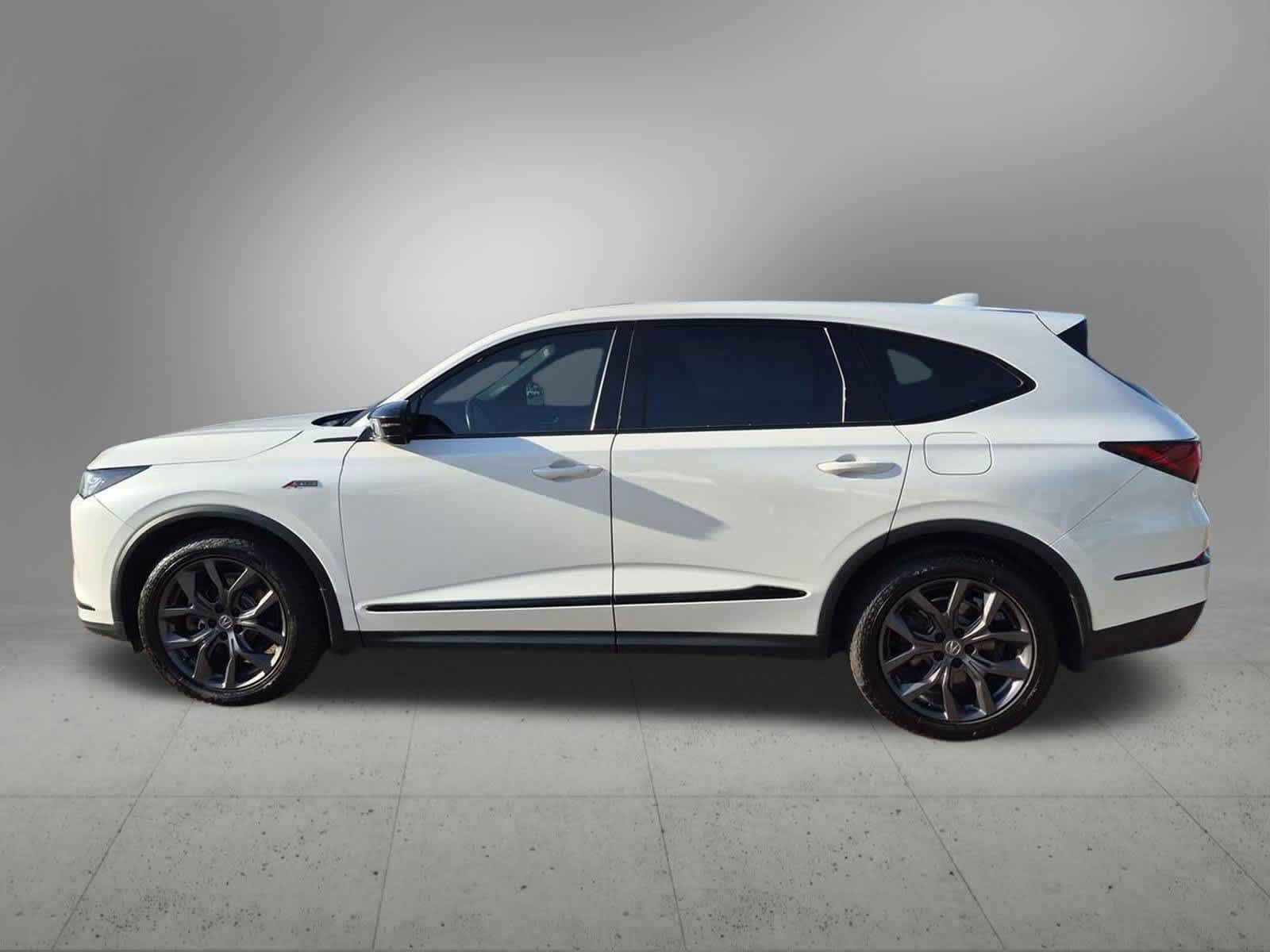 Used 2023 Acura MDX A-Spec AWD/4WD image 3