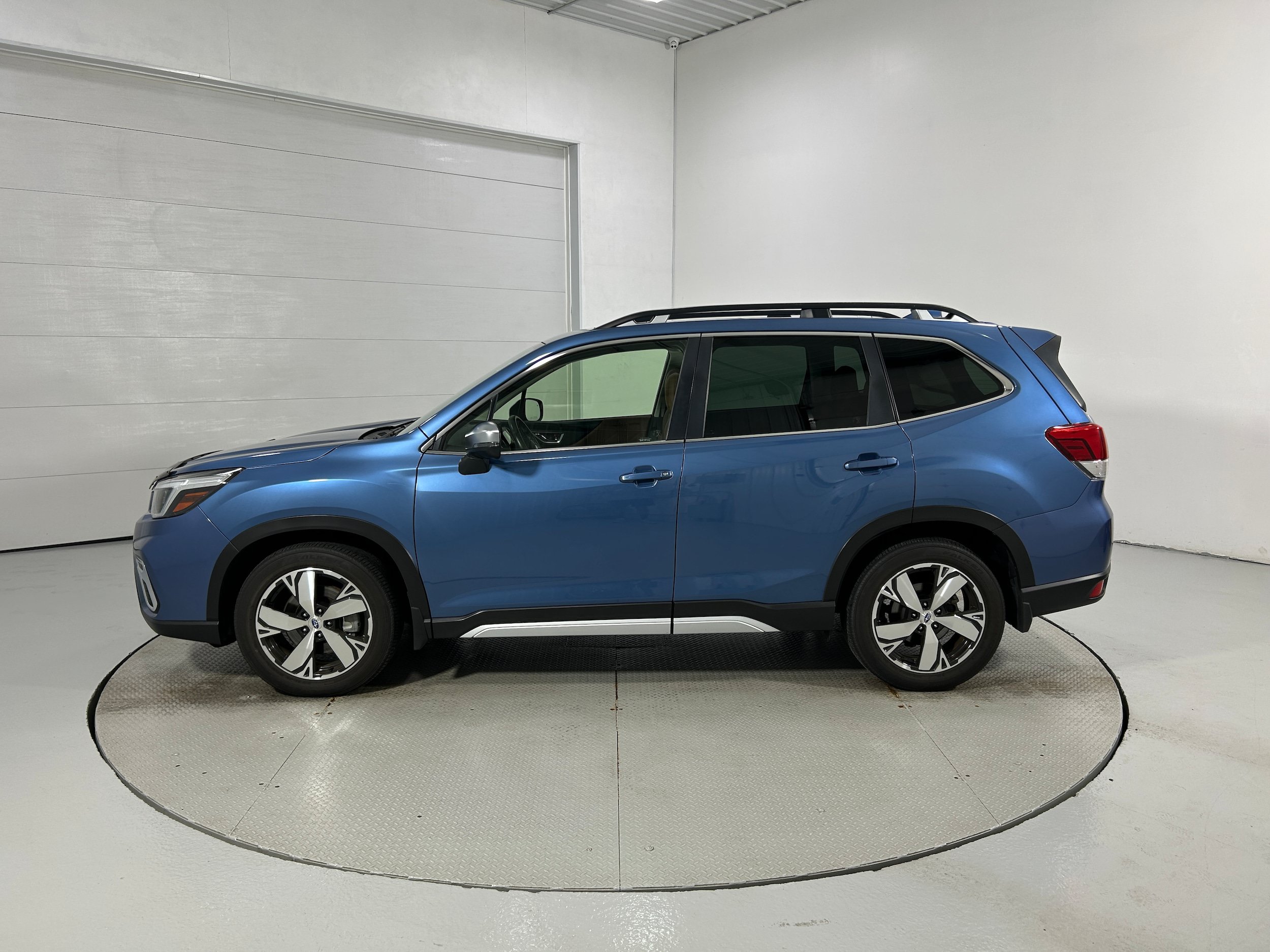 Used 2020 Subaru Forester Touring w/ Popular Package #2 AWD/4WD image 23