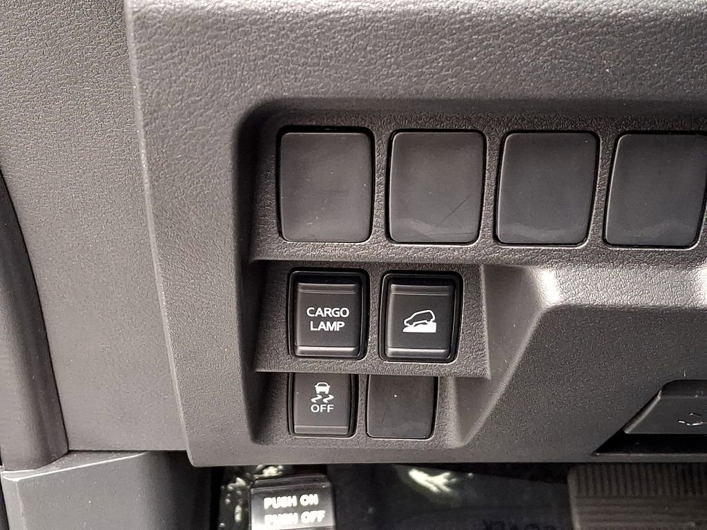 Used 2023 Nissan Frontier SV w/ Tow Package image 26