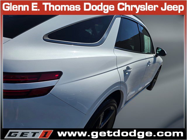 Used 2025 Genesis GV70 3.5T Sport w/ Sport Prestige Package image 12