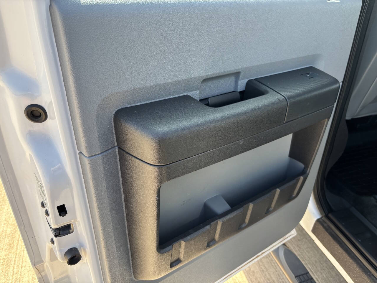 Used 2014 Ford F250 XL w/ Power Equipment Group AWD/4WD image 14