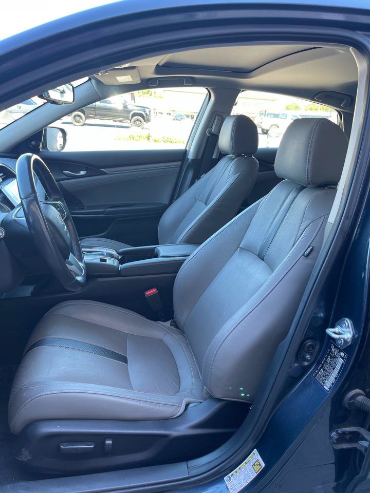 Used 2018 Honda Civic Touring image 13