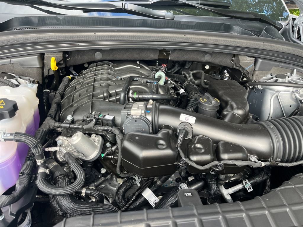 New 2025 Jeep Grand Cherokee Limited w/ Black Appearance Package image 3