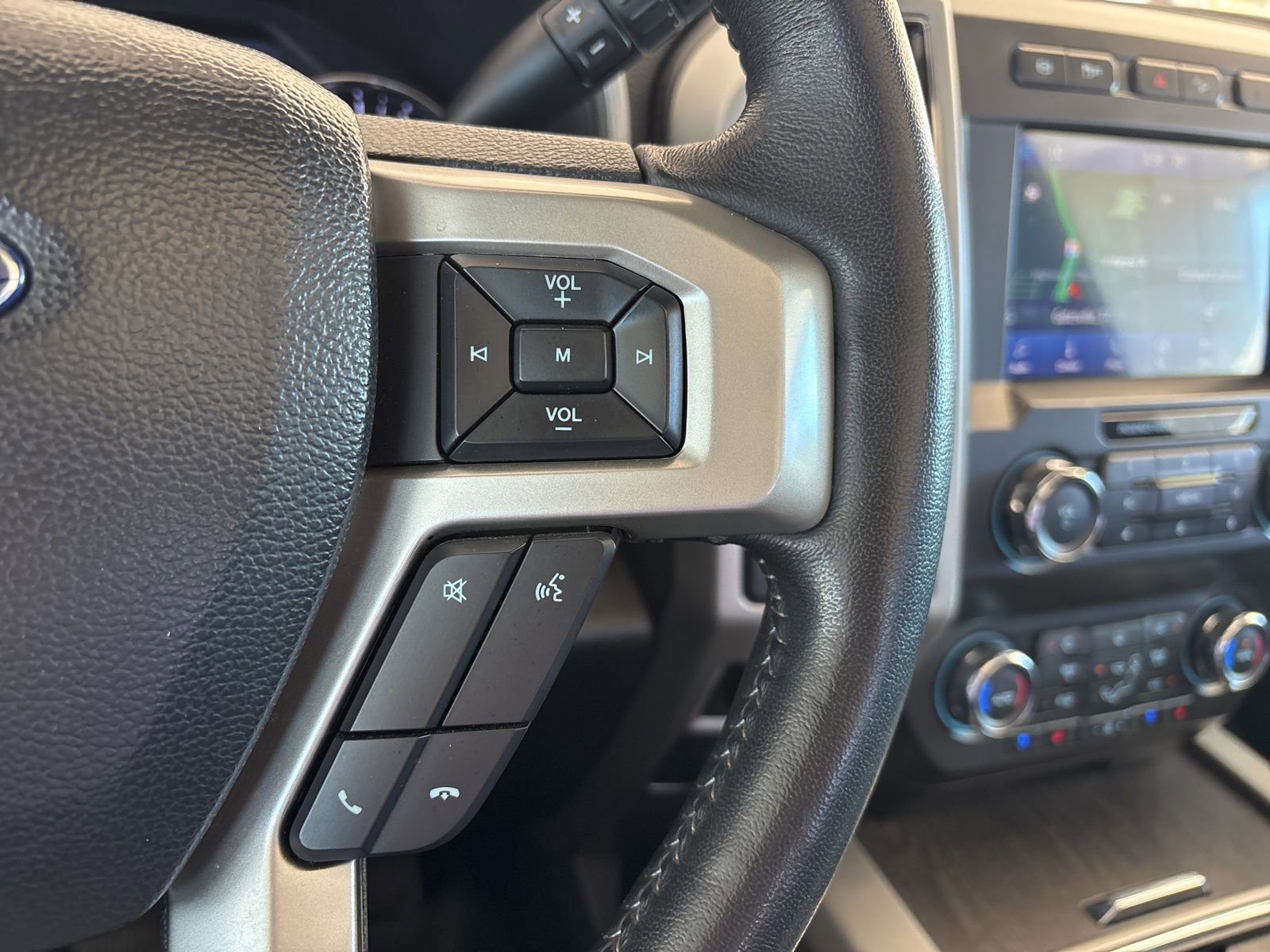 Used 2021 Ford F250 Lariat image 33