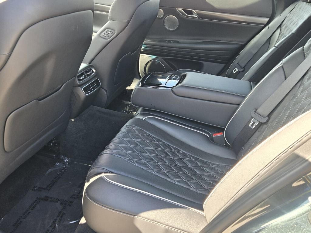 Used 2023 Genesis G80 2.5T w/ Sport Prestige Package RWD image 11