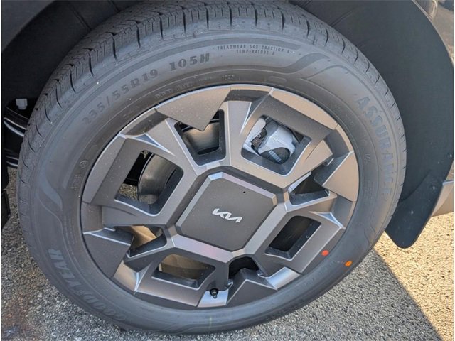 New 2026 Kia Carnival EX image 25