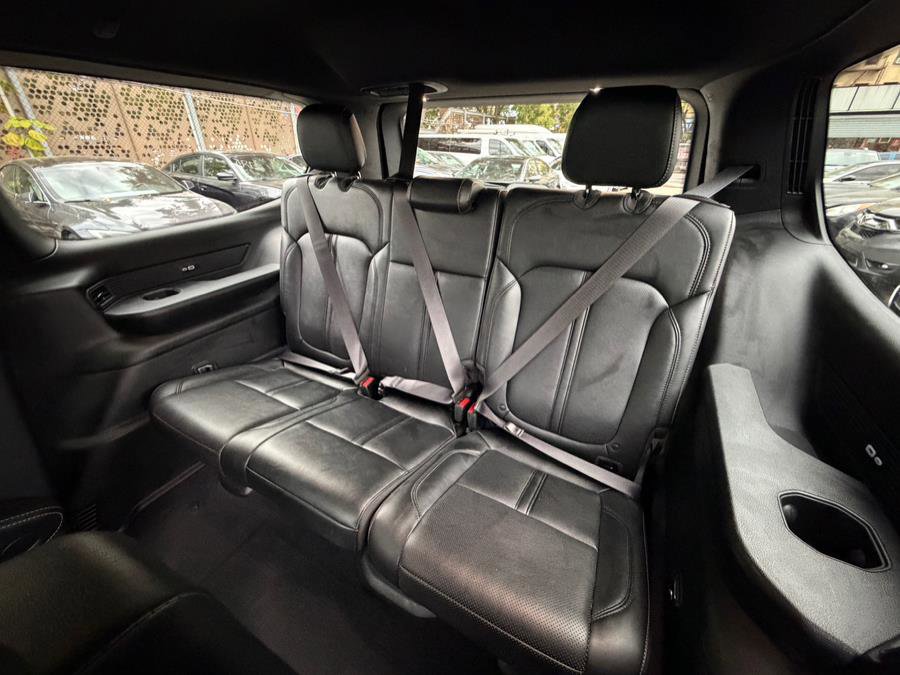 Used 2024 Jeep Wagoneer Series II image 12