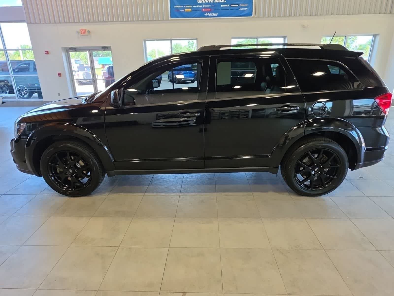 Used 2019 Dodge Journey GT w/ Blacktop Package AWD/4WD image 12
