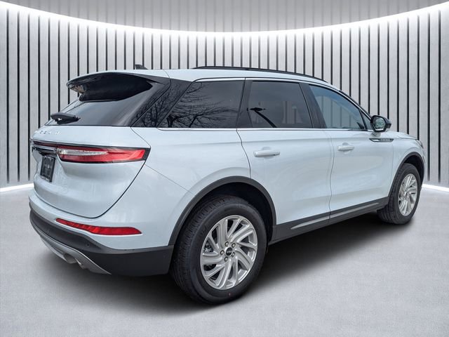 New 2026 Lincoln Corsair Premiere image 3