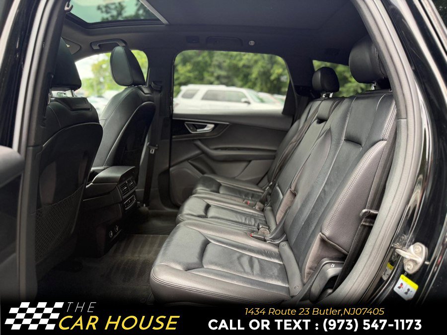 Used 2019 Audi Q7 3.0T Premium w/ Convenience Package AWD/4WD image 18