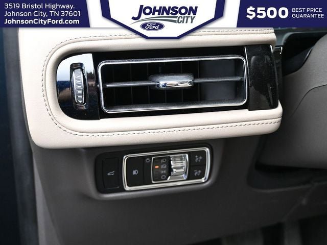 Used 2023 Lincoln Aviator Reserve w/ Equipment Group 201A AWD/4WD image 23