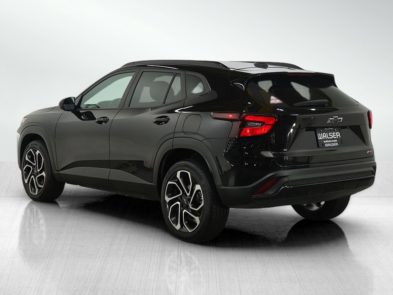 Used 2024 Chevrolet Trax RS image 3