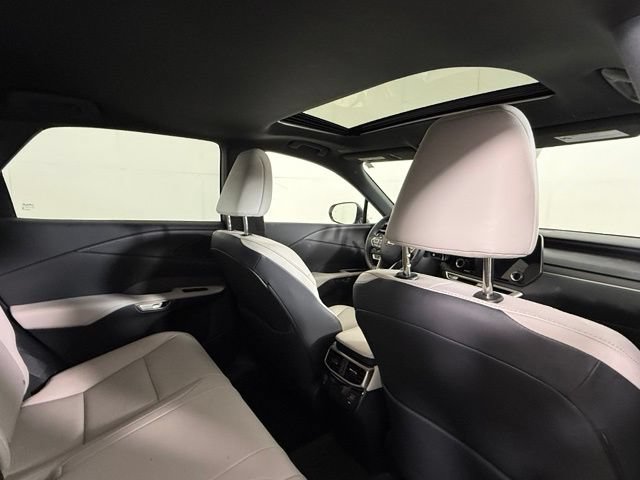 Used 2025 Lexus RX 350 Premium w/ Accessory Package FWD image 30