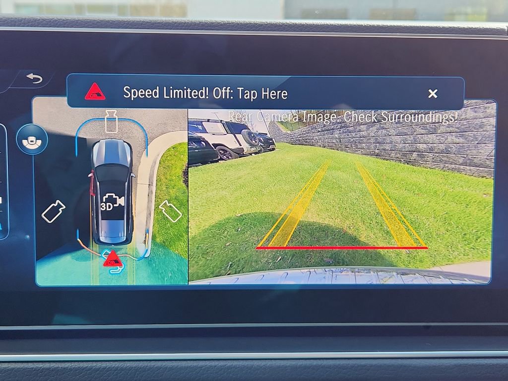 Used 2025 Mercedes-Benz GLS 580 4MATIC image 23