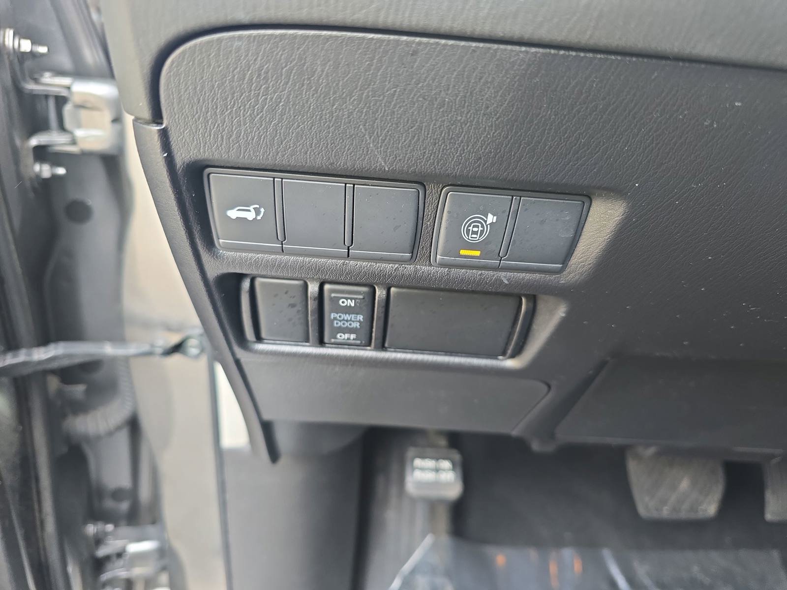 Used 2021 Nissan Armada SL w/ Captain's Chairs Package AWD/4WD image 28