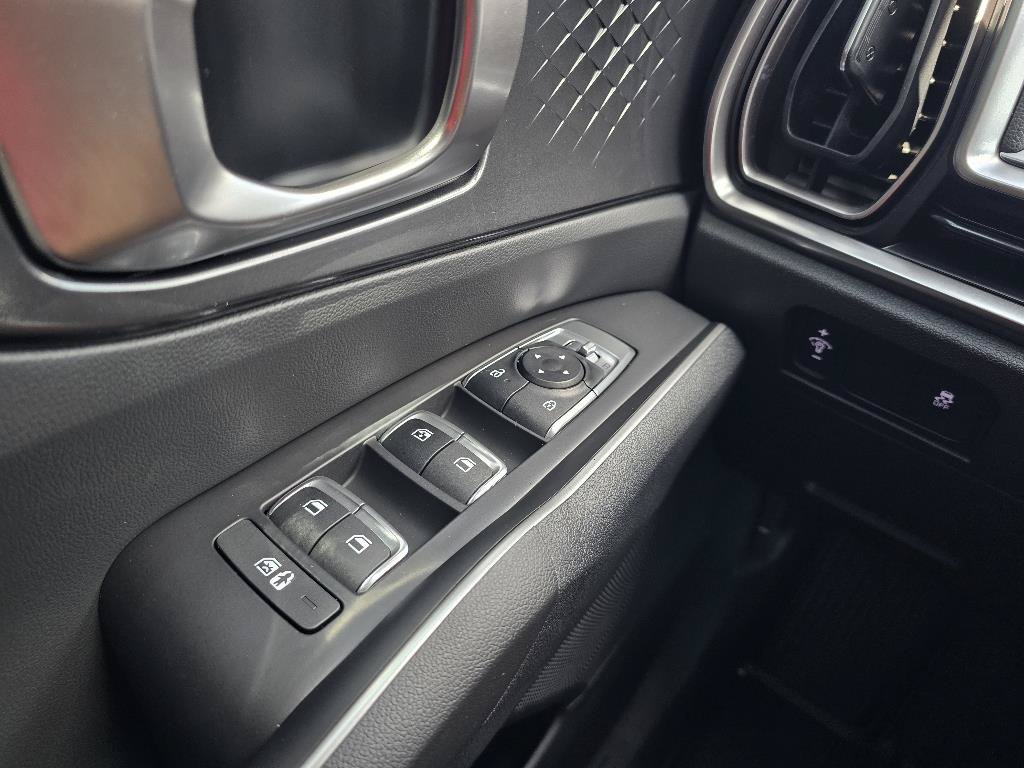 New 2026 Kia Sorento LX FWD image 12