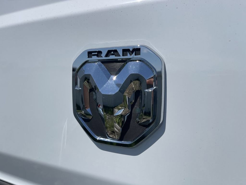 Used 2025 RAM ProMaster 2500 w/ Safety Group FWD image 7