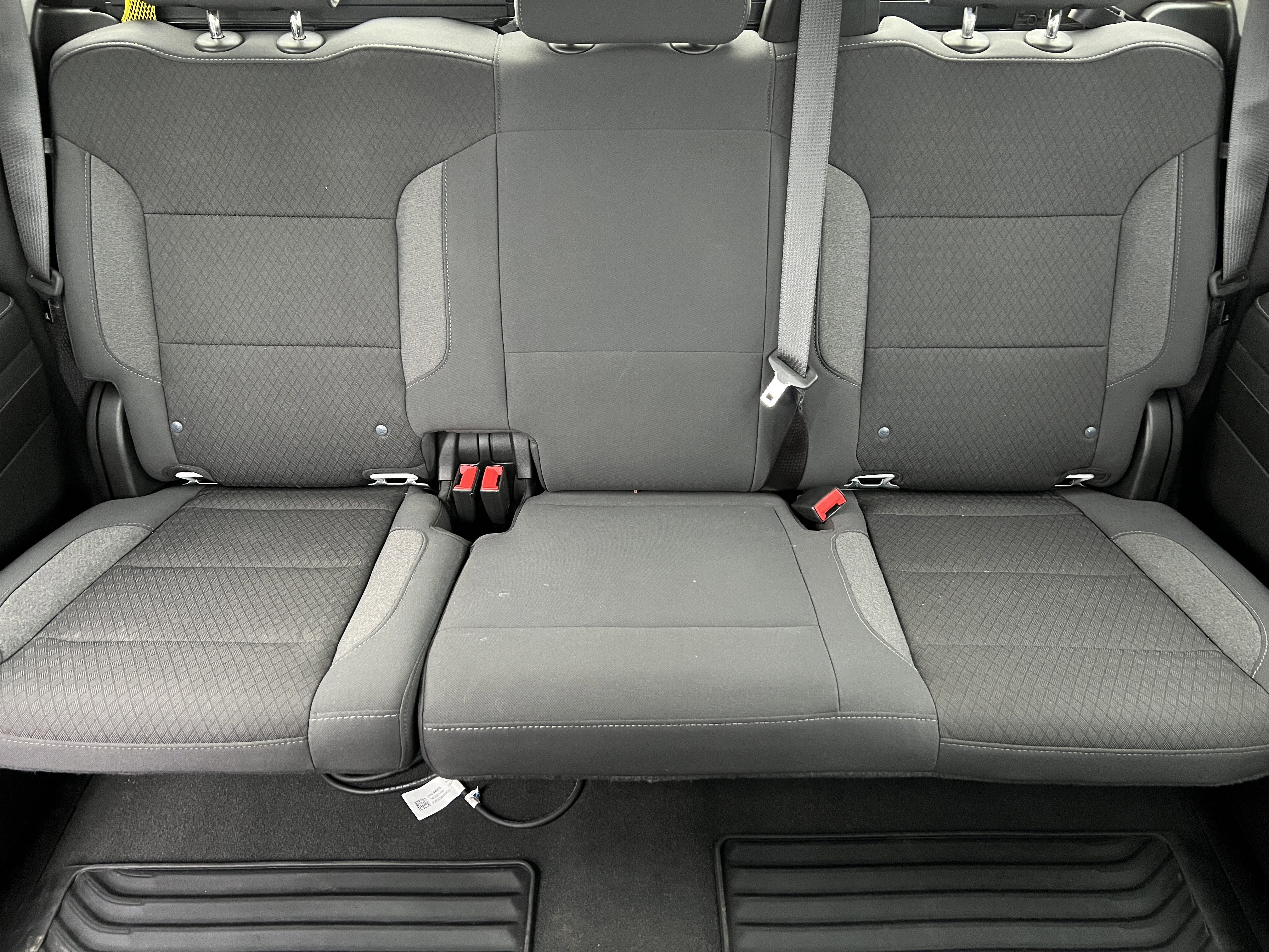 Used 2024 GMC Sierra 1500 SLE w/ Preferred Package image 15