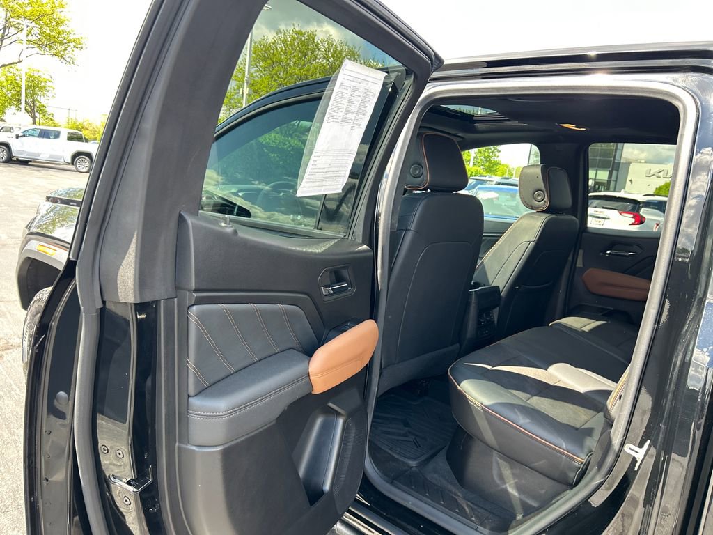 Certified 2024 GMC Canyon AT4 w/ Technology Package AWD/4WD image 36