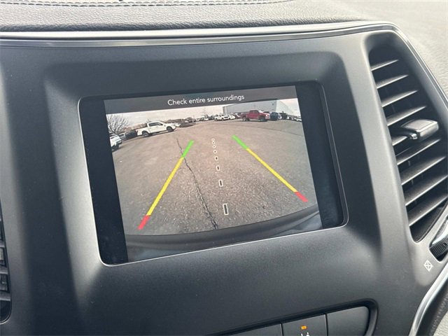 Used 2021 Jeep Cherokee Latitude Plus image 33