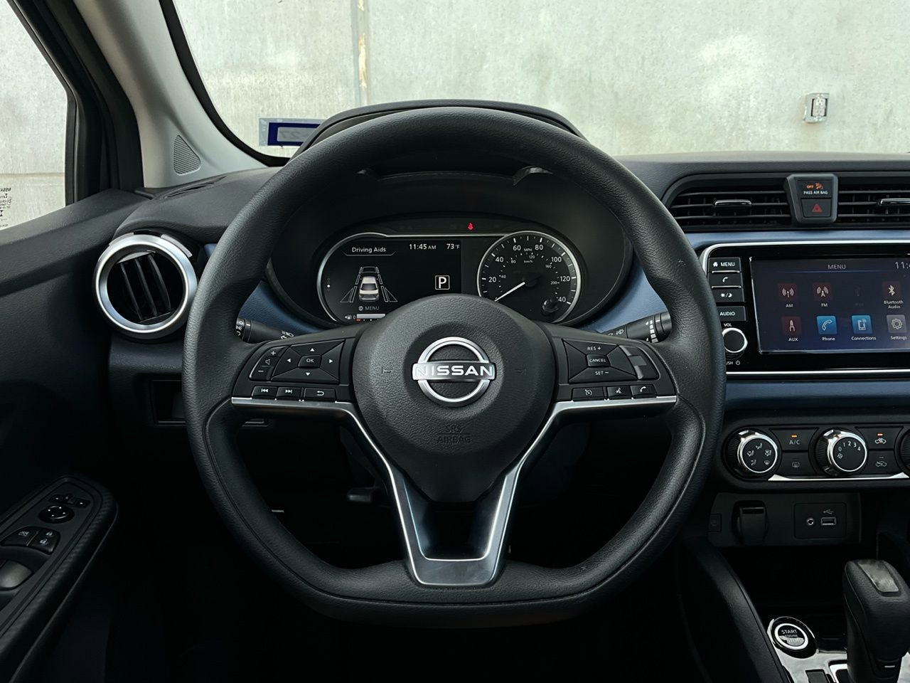 Used 2025 Nissan Versa SV image 28