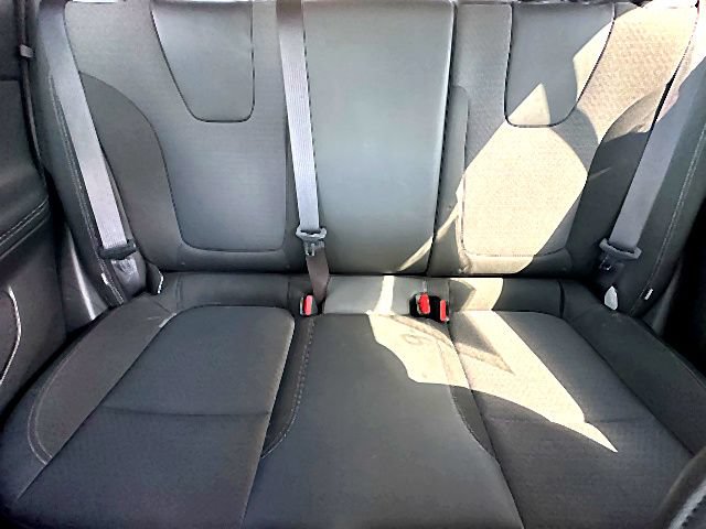 Used 2025 Buick Encore GX Preferred FWD image 19