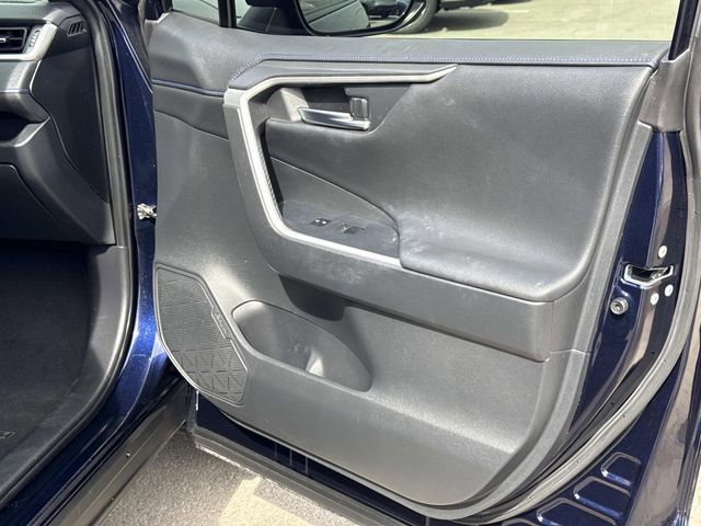 Used 2019 Toyota RAV4 XSE image 17