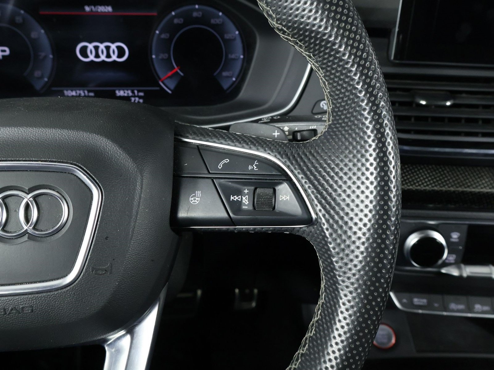 Used 2021 Audi SQ5 Prestige w/ Prestige Package AWD/4WD image 11