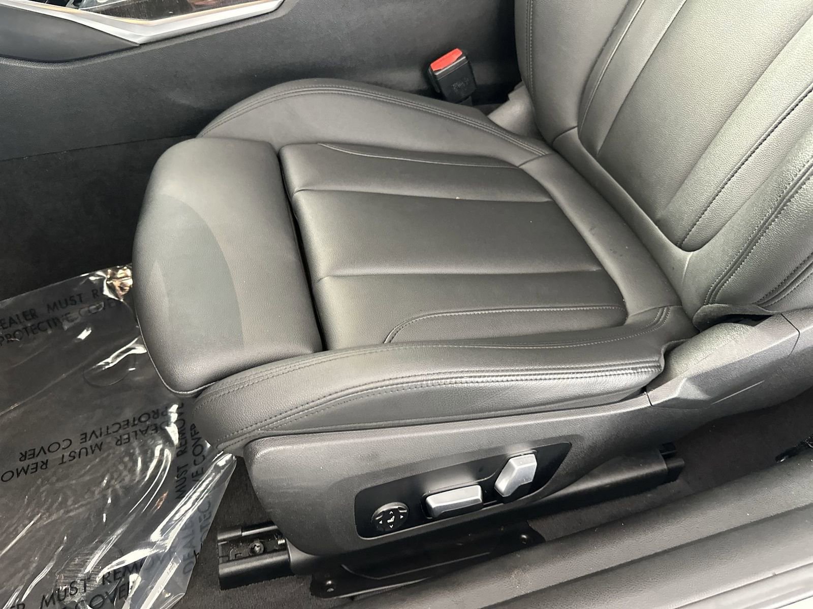 Used 2021 BMW 430i Coupe w/ Convenience Package RWD image 12