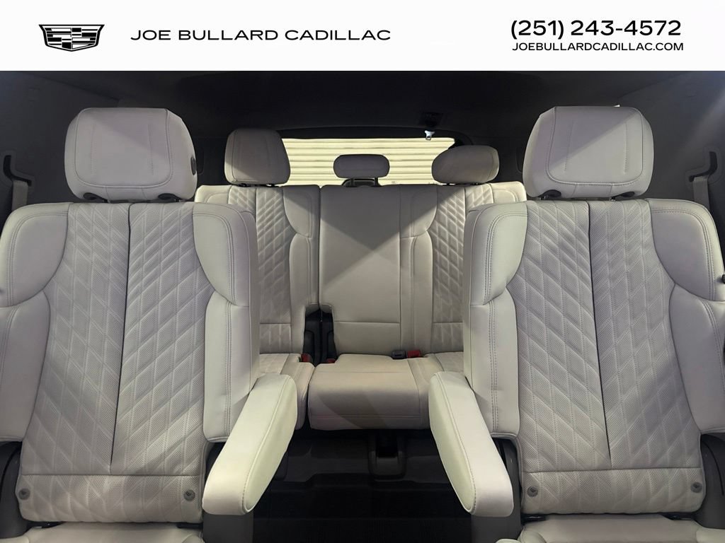 New 2026 Cadillac Escalade IQL Luxury w/ LPO, Floor Liner Package AWD/4WD image 19