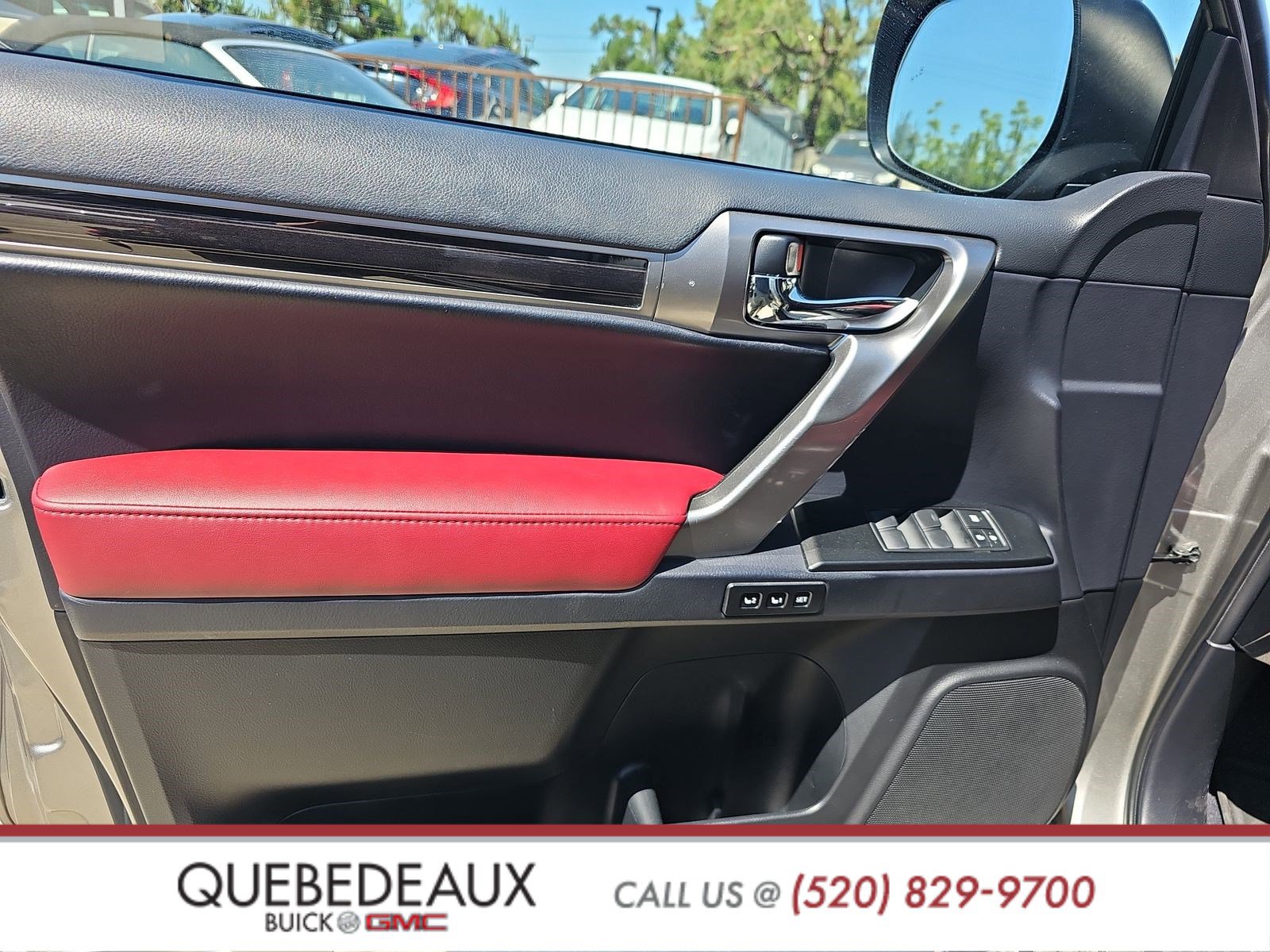 Used 2022 Lexus GX 460 Premium w/ Accessory Package image 9