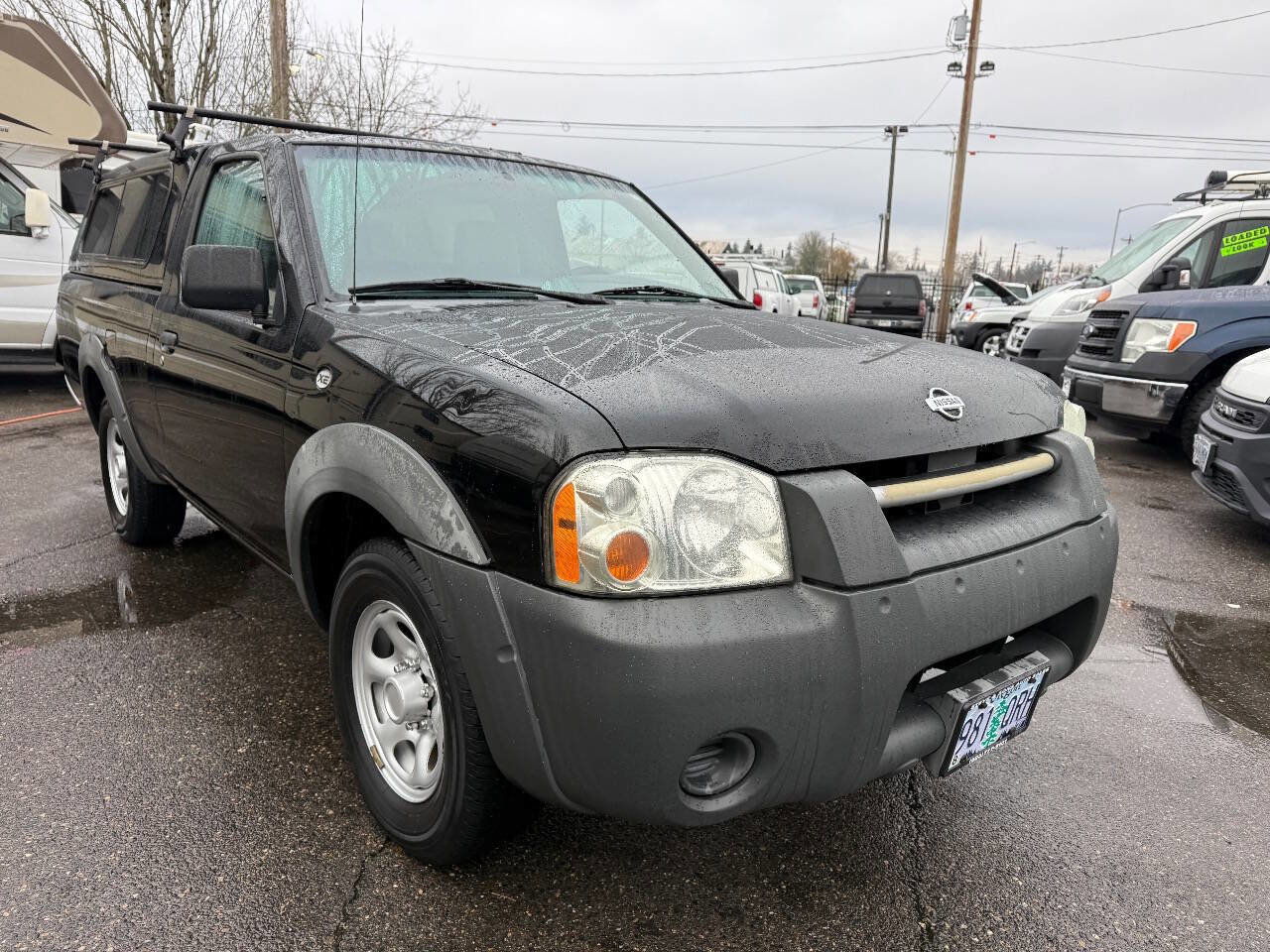 Used 2001 Nissan Frontier XE image 3