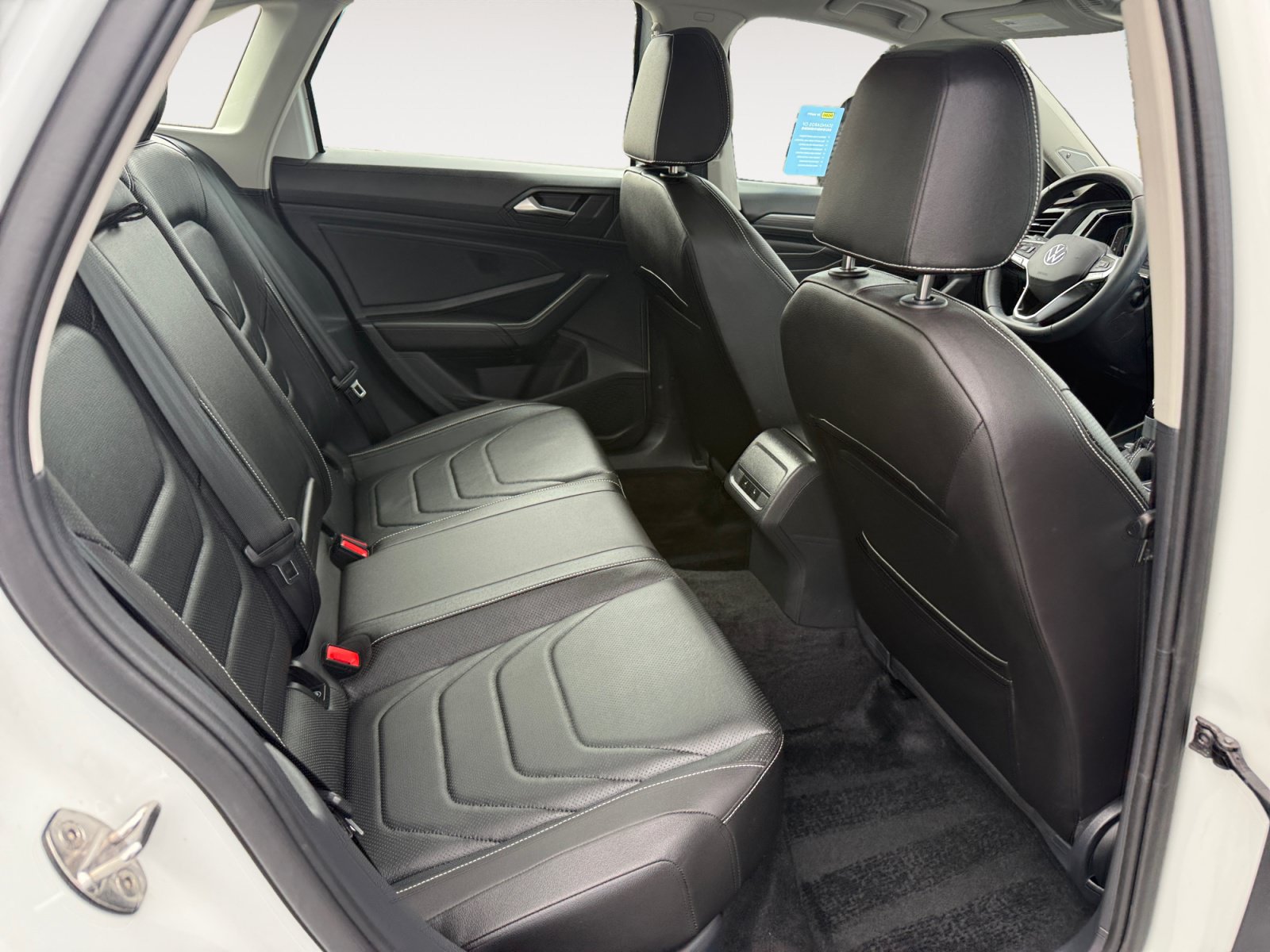 Certified 2023 Volkswagen Jetta SEL FWD image 18