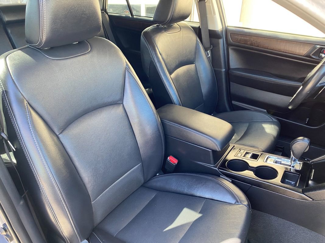 Used 2017 Subaru Outback 2.5i Limited AWD/4WD image 16