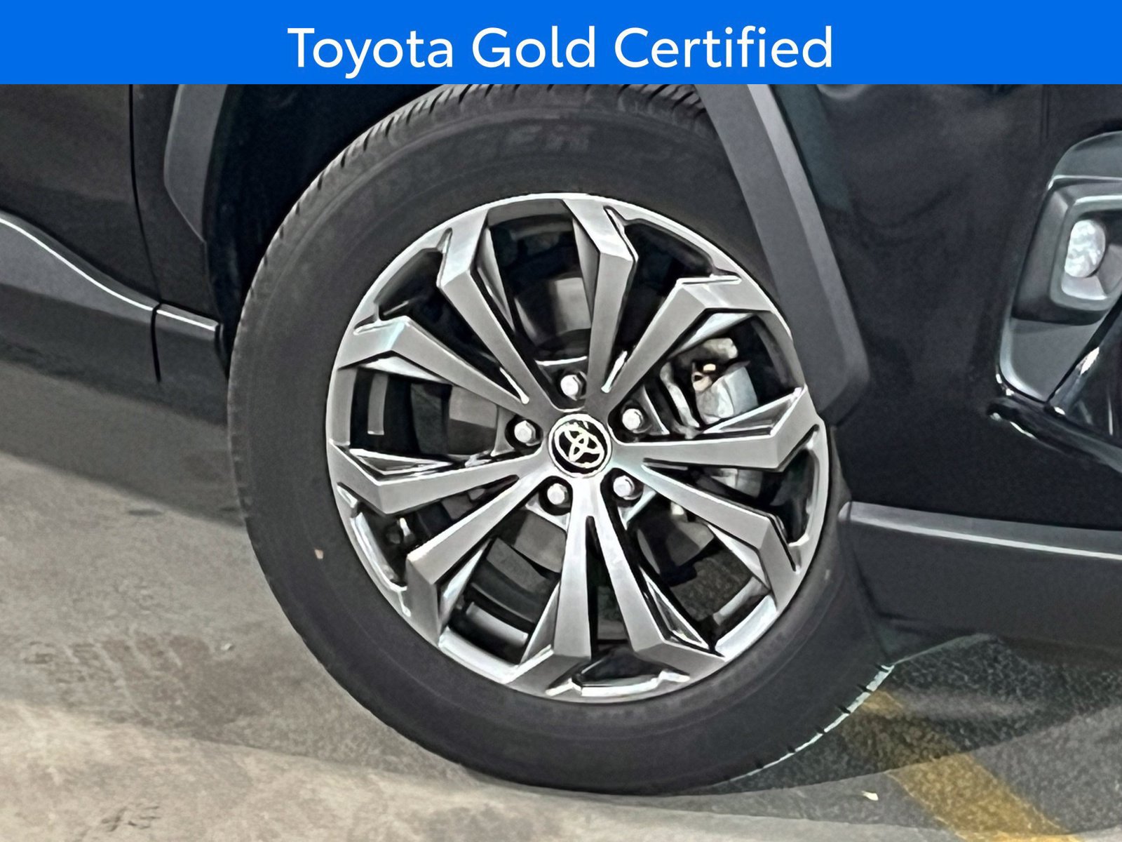 Used 2025 Toyota RAV4 XLE Premium w/ Weather Package AWD/4WD image 2