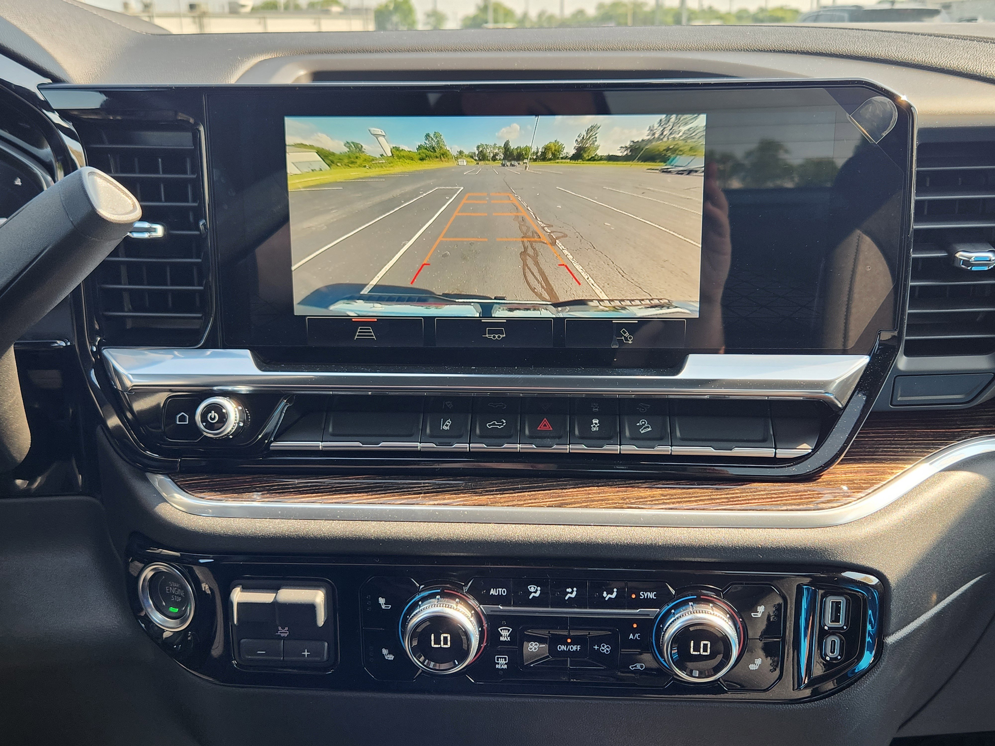 New 2025 GMC Sierra 2500 SLE w/ SLE Convenience Package image 10