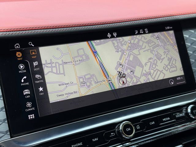 Used 2024 Bentley Flying Spur Azure image 21