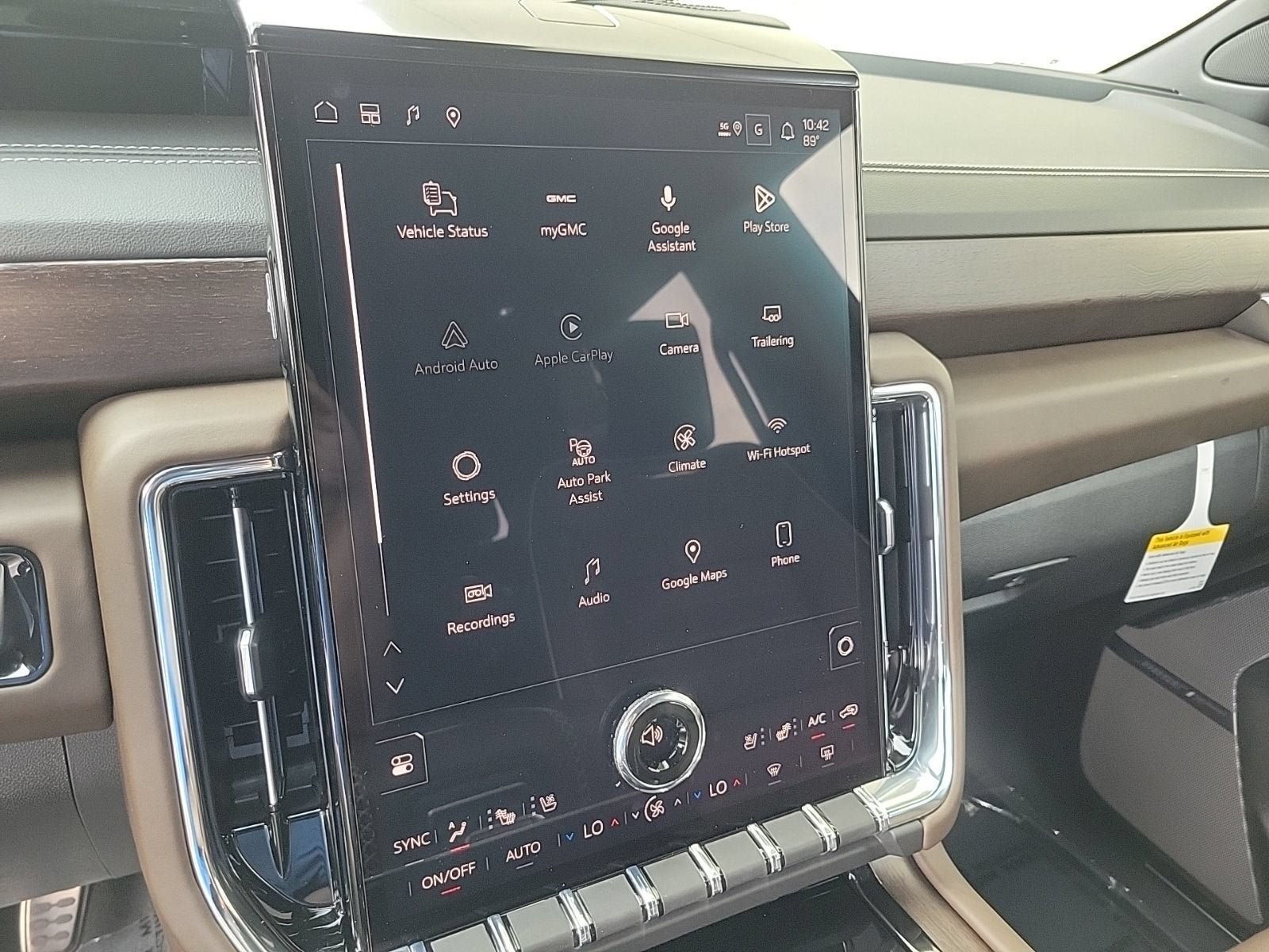 New 2026 GMC Yukon XL Denali Ultimate AWD/4WD image 20