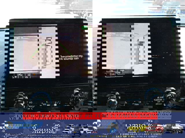 Used 2022 Nissan Armada SL image 16