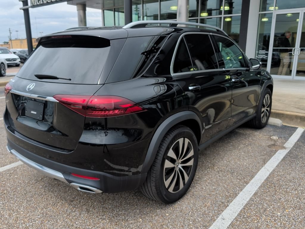 Used 2025 Mercedes-Benz GLE 350 4MATIC image 11
