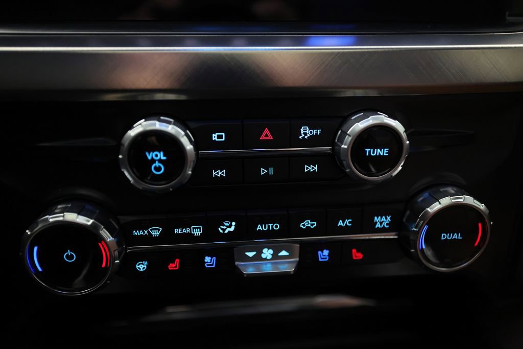 Used 2026 Ford F250 King Ranch w/ Chrome Package image 25