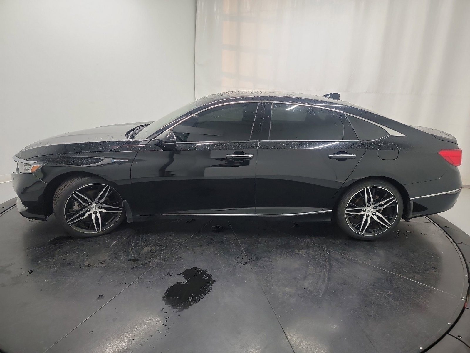 Certified 2021 Honda Accord Touring image 5