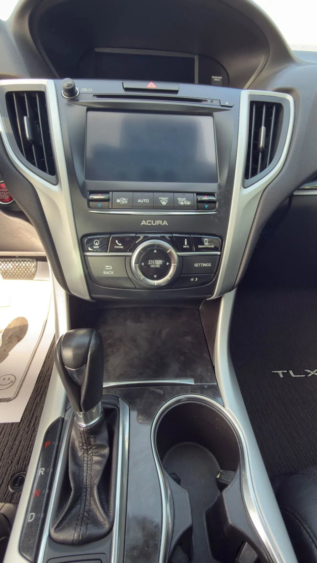 Used 2018 Acura TLX w/ Technology Package image 15