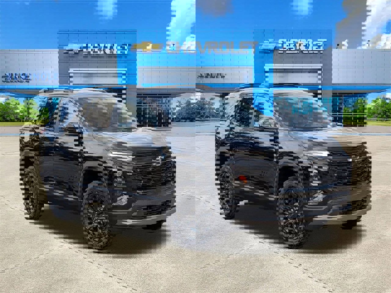 Used 2026 Chevrolet Equinox LT w/ Midnight Edition image 1